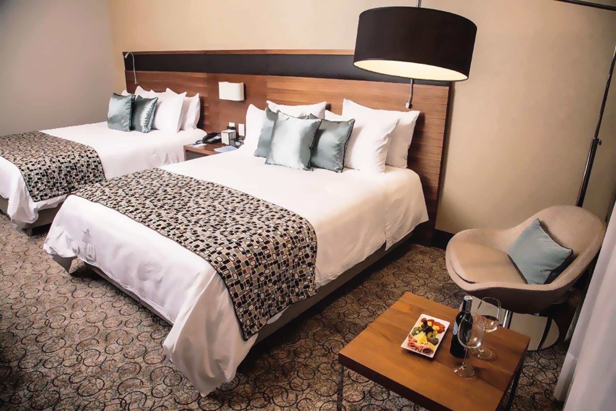 Doubletree By Hilton Bogota Parque 93 Hotel Buitenkant foto