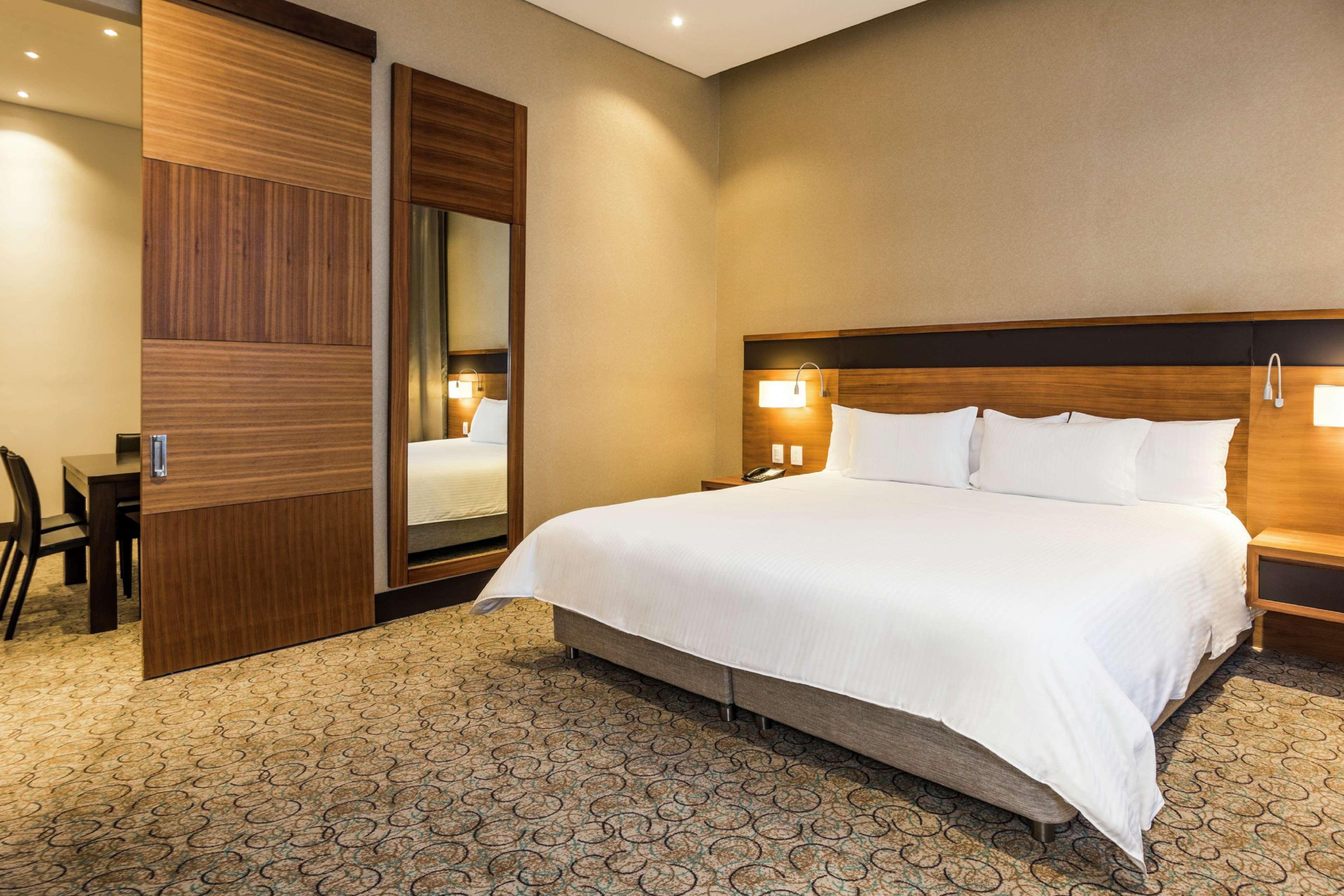 Doubletree By Hilton Bogota Parque 93 Hotel Buitenkant foto