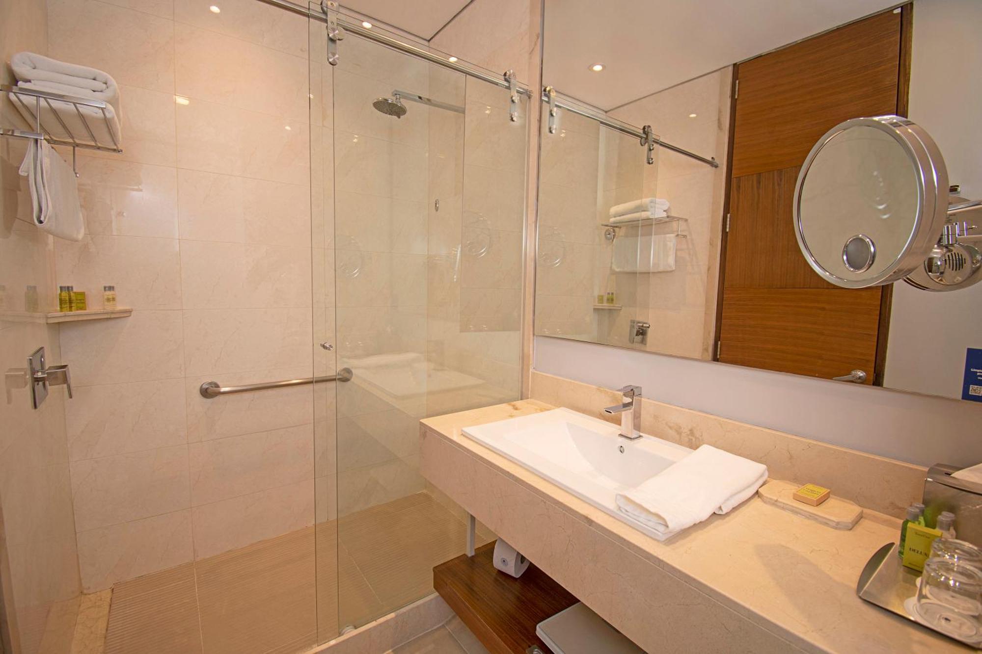 Doubletree By Hilton Bogota Parque 93 Hotel Buitenkant foto