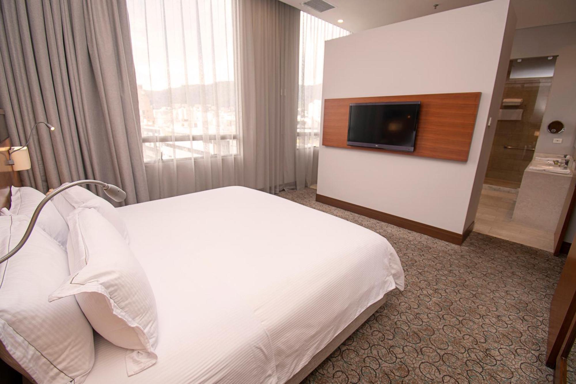 Doubletree By Hilton Bogota Parque 93 Hotel Buitenkant foto