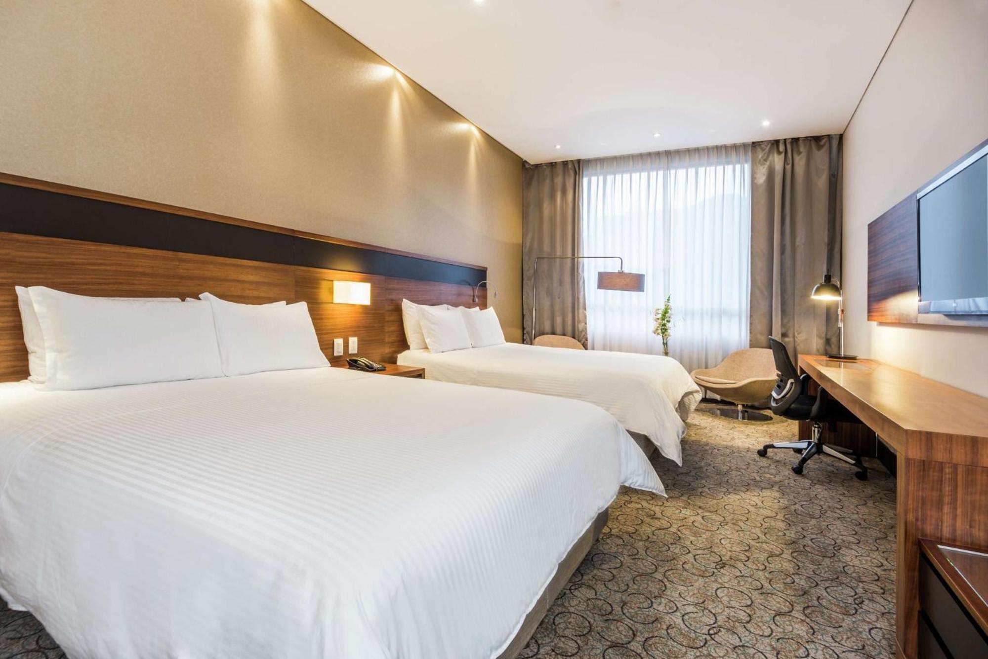 Doubletree By Hilton Bogota Parque 93 Hotel Buitenkant foto
