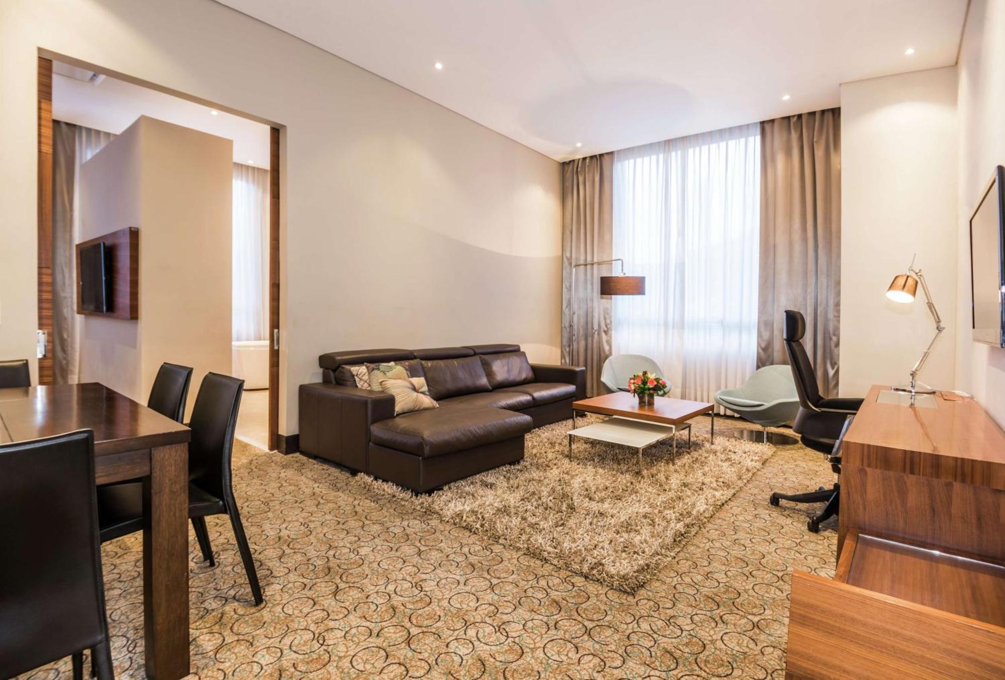 Doubletree By Hilton Bogota Parque 93 Hotel Buitenkant foto