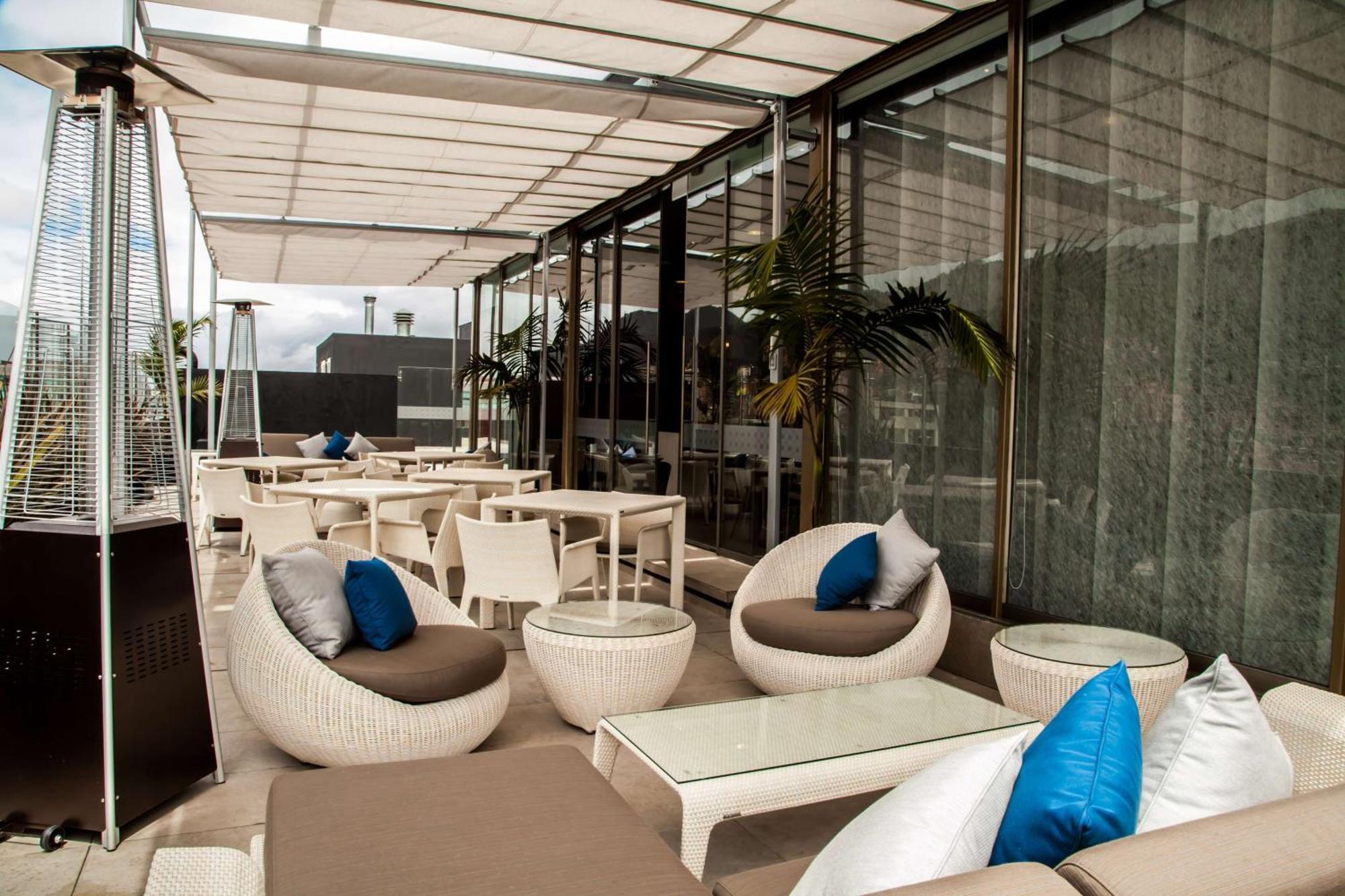 Doubletree By Hilton Bogota Parque 93 Hotel Buitenkant foto