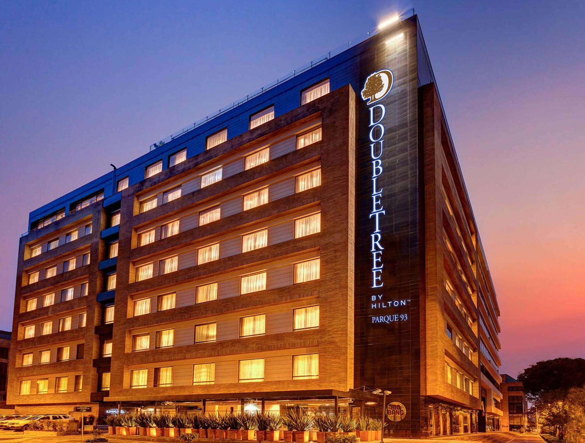 Doubletree By Hilton Bogota Parque 93 Hotel Buitenkant foto