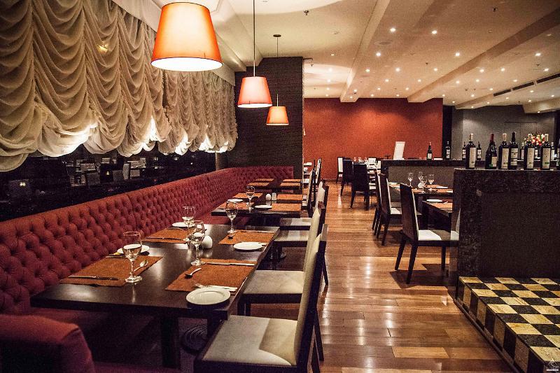 Doubletree By Hilton Bogota Parque 93 Hotel Buitenkant foto