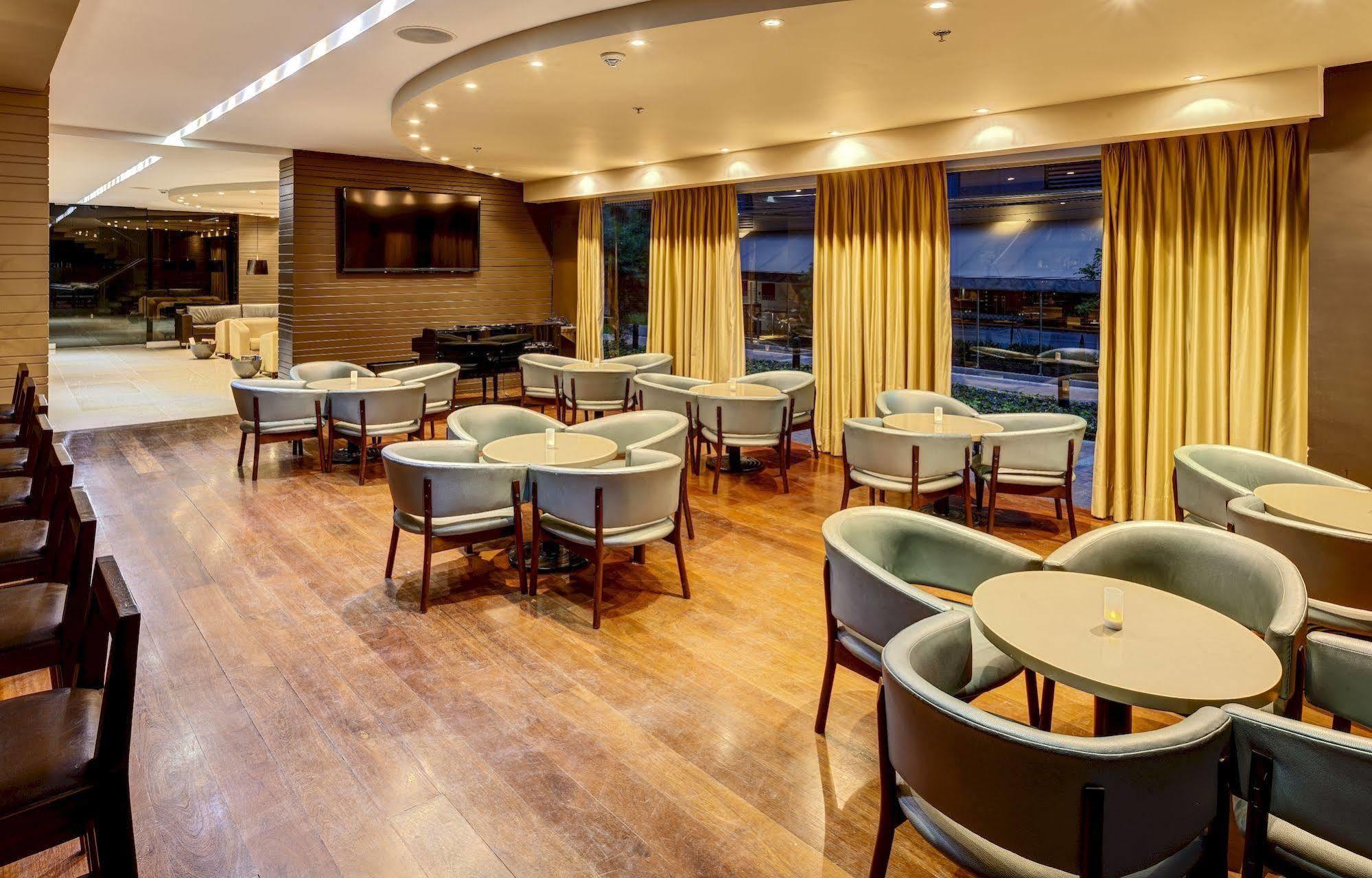 Doubletree By Hilton Bogota Parque 93 Hotel Buitenkant foto