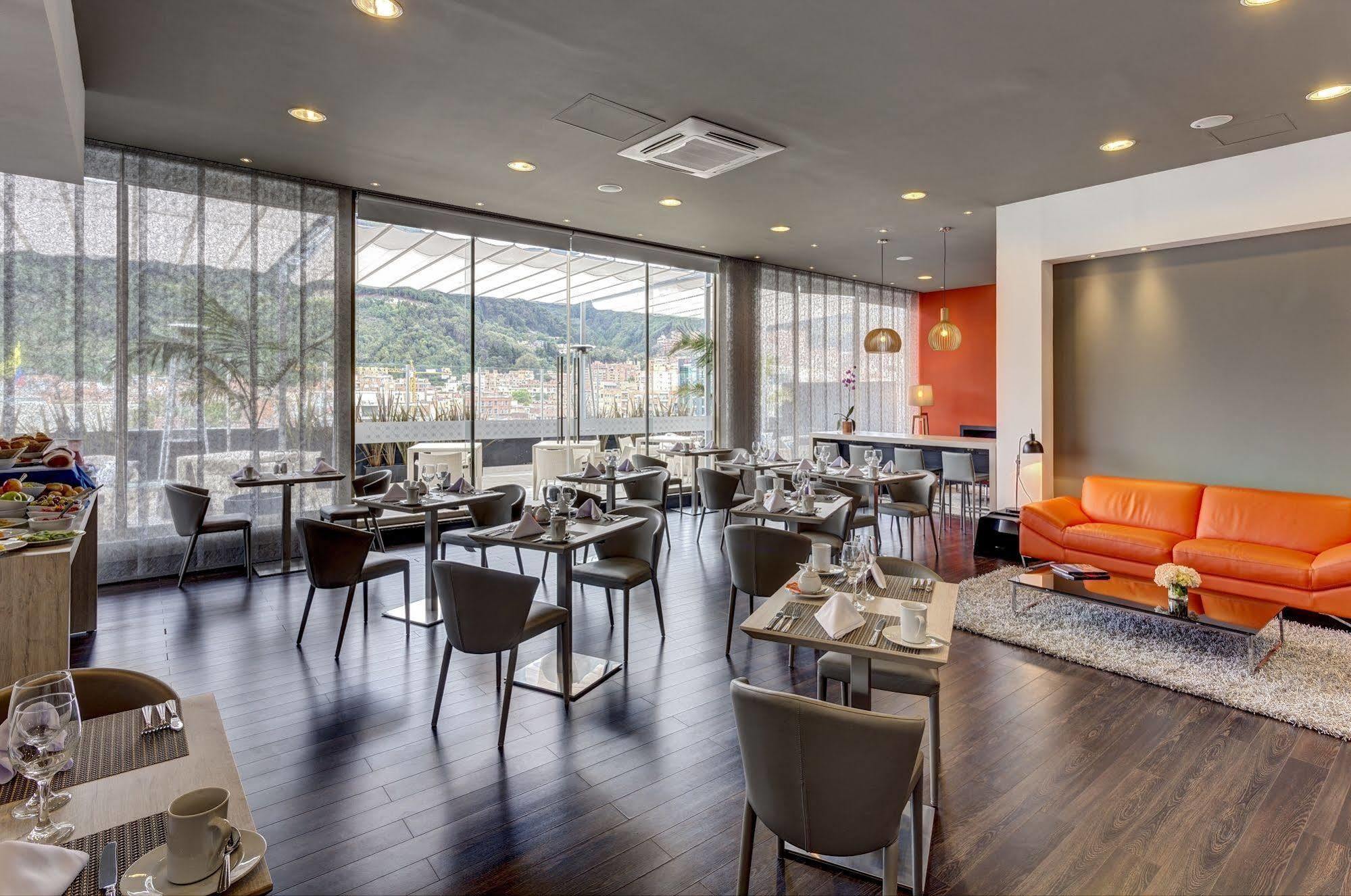Doubletree By Hilton Bogota Parque 93 Hotel Buitenkant foto